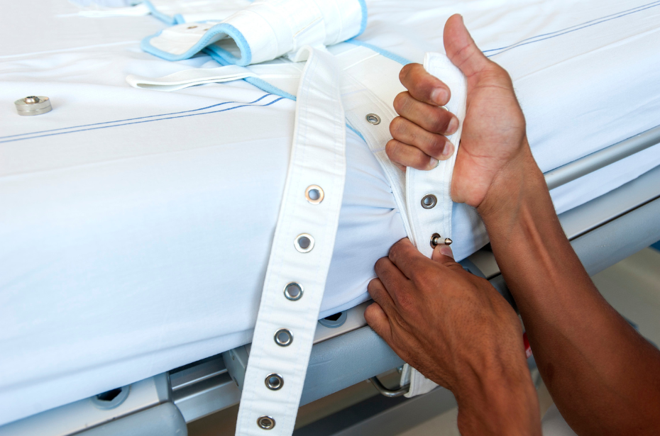 restrictive practice bed restraint support 